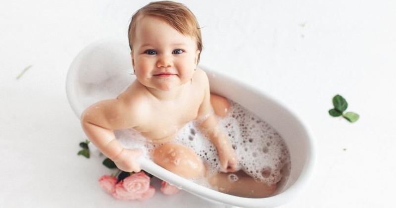 8 Rekomendasi Baby Bubble Bath yang Aman untuk si Kecil